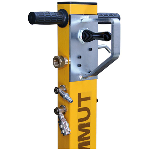 Mammut 3-Stage Jack, 88 Ton(s), Air Hydraulic Advanced Consulting and Training Ltd.