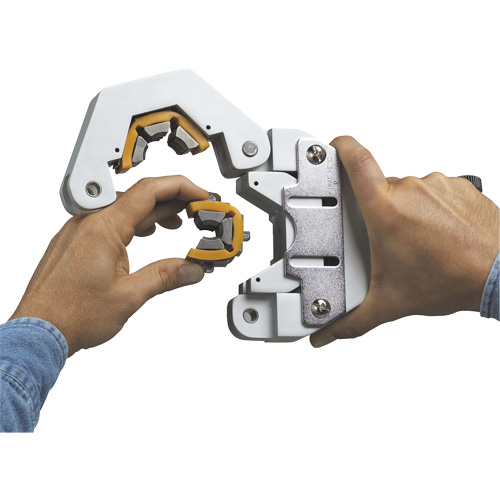Presse hydraulique Hydra-Krimp Advanced Consulting and Training Ltd.