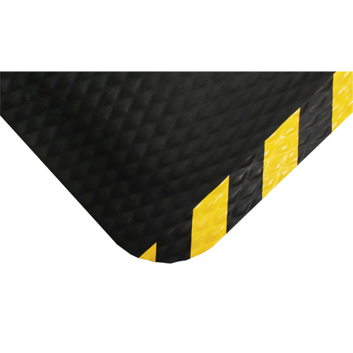 Hog Heaven Mat, Diamond, 4-4/5' x 8' x 5/8", Black/Yellow, Nitrile Advanced Consulting and Training Ltd.