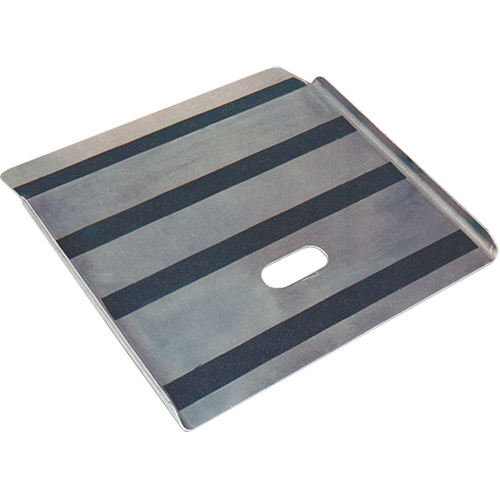 Rampes en aluminium pour trottoir, 750 lb Capacit&eacute;, 27" la x 27" lo Advanced Consulting and Training Ltd.