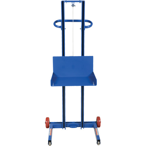 Plateforme &eacute;l&eacute;vatrice &agrave; profil bas pour charge l&eacute;g&egrave;re, M&eacute;canisme Treuil manuel, Capacit&eacute; de 400 lb, Levage max de 55" Advanced Consulting and Training Ltd.