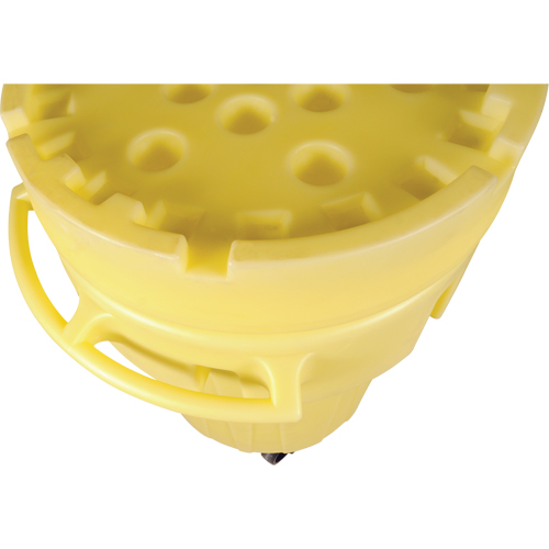 Ultra-Overpacks&reg; Wheeled Drum, 95 gal., Mobile Advanced Consulting and Training Ltd.