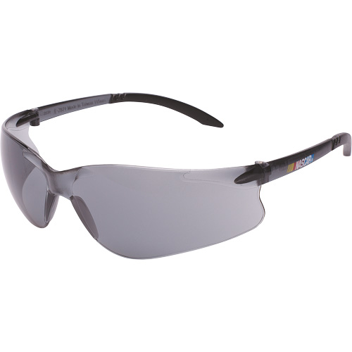 Lunettes de s&eacute;curit&eacute; Veratti GT, Lentille Grise/fum&eacute;e, Anti-&eacute;gratignures, ANSI Z87+/R&eacute;pond ou surpasse la norme CSA Z94.3 Advanced Consulting and Training Ltd.
