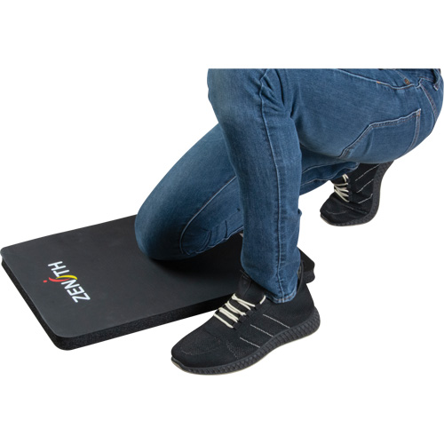 Kneeling Mat, 14" L x 21" W, 1" Thick Advanced Consulting and Training Ltd.
