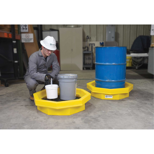 Ultra-Drum Tray avec grille, 32" lo x 32" la x 8,1" h, Cap. de d&eacute;versement 21,1 gal. US Advanced Consulting and Training Ltd.