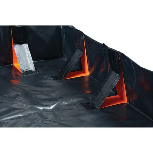 Berme d&eacute;ployable &agrave; mur IBX, Capacit&eacute; 268 gal. US, 6' la x 6' lo x 12" h, Support &agrave; encliqueter Advanced Consulting and Training Ltd.