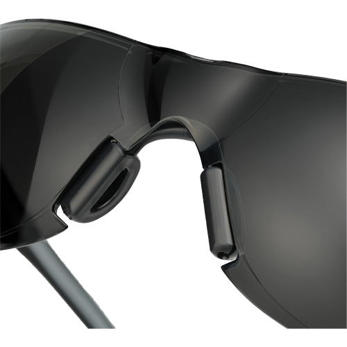 Lunettes de s&eacute;curit&eacute; Adapt Lite, Lentille Fum&eacute;e, Antibu&eacute;e/Anti-&eacute;gratignures, ANSI Z87+/R&eacute;pond ou surpasse la norme CSA Z94.3 Advanced Consulting and Training Ltd.