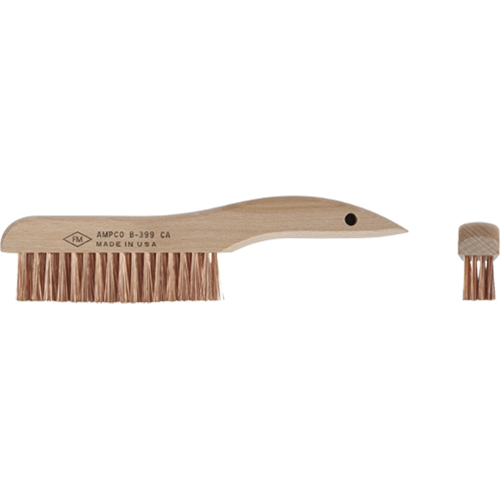Brosses pour l'entretien Advanced Consulting and Training Ltd.