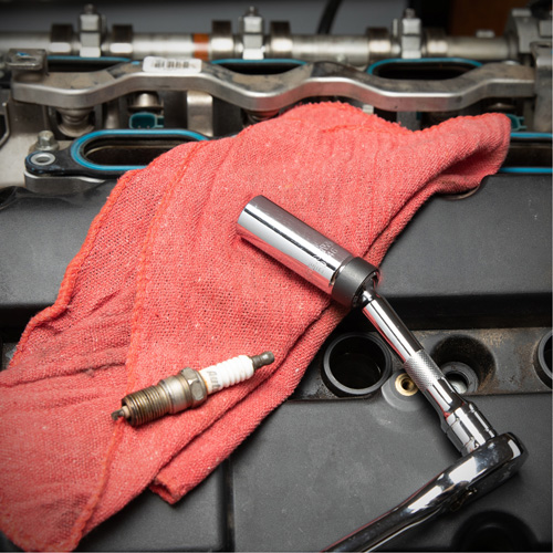 6-Point Magnetic Swivel Spark Plug Socket  Advanced Consulting and Training Ltd.