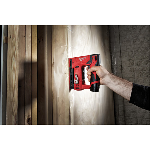 Agrafeuse de couronnes M12, Agrafes 1/4" - 9/16" Advanced Consulting and Training Ltd.