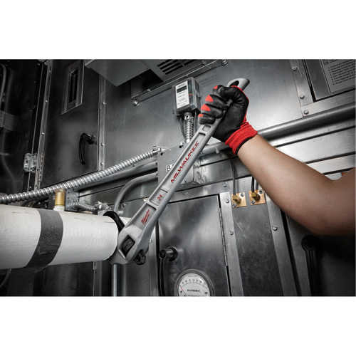 Aluminum Offset Pipe Wrench, 3" Jaw Capacity, 24" Long, Powder Coated Finish, Ergonomic Handle Advanced Consulting and Training Ltd.