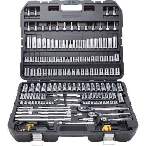 Ensemble d'outils pour m&eacute;canicien Advanced Consulting and Training Ltd.