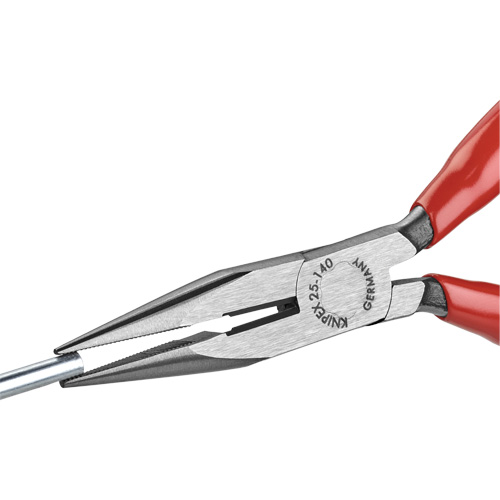 Pince &agrave; bec long avec couteau, 5-1/2" lo Advanced Consulting and Training Ltd.