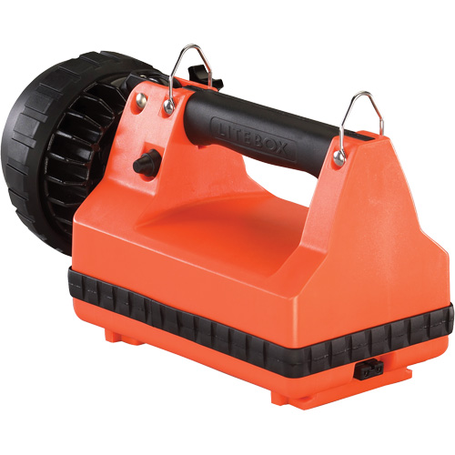 Lanterne avec syst&egrave;me de montage pour v&eacute;hicule E-Spot LiteBox, DEL, 540 lumens, 7 hres de fonctionnement, piles Rechargeable, Compris Advanced Consulting and Training Ltd.