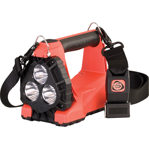Syst&egrave;me de lanterne multifonctionnelle 180 Vulcan avec support pour v&eacute;hicule, DEL, 1200 lumens, 5.75 hres de fonctionnement, piles Rechargeable, Compris Advanced Consulting and Training Ltd.