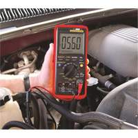 Multim&egrave;tre num&eacute;rique automobile mod&egrave;le professionnel avec interface pour ordinateur Advanced Consulting and Training Ltd.