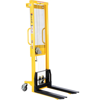 Gerbeur manuel, Fonctionnement Treuil manuel, Capacit&eacute; 770 lb, Lev&eacute;e max 60" Advanced Consulting and Training Ltd.