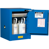 Armoires de comptoir doubl&eacute;es pour rangement de mati&egrave;res dangereuses Chem-Cor, 4 gal., 17" x 22" x 17" Advanced Consulting and Training Ltd.