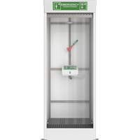 Cabine de douche d'urgence et douche oculaire/faciale couvert Advanced Consulting and Training Ltd.