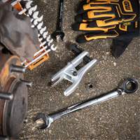 Universal Ball Joint Separator Advanced Consulting and Training Ltd.