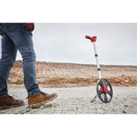 Roue &agrave; mesurer num&eacute;rique, 12"/30 cm, Gamme de 10 000' Advanced Consulting and Training Ltd.
