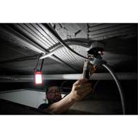 Baladeuse magn&eacute;tique rechargeable &agrave; profil bas, DEL, 100/250/500 lumens, Boîtier en Plastique/Aluminium Advanced Consulting and Training Ltd.